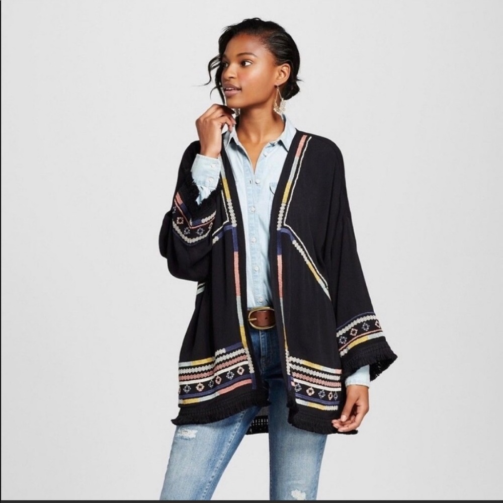 Knox Rose Embroidered Black Kimono with Fringe